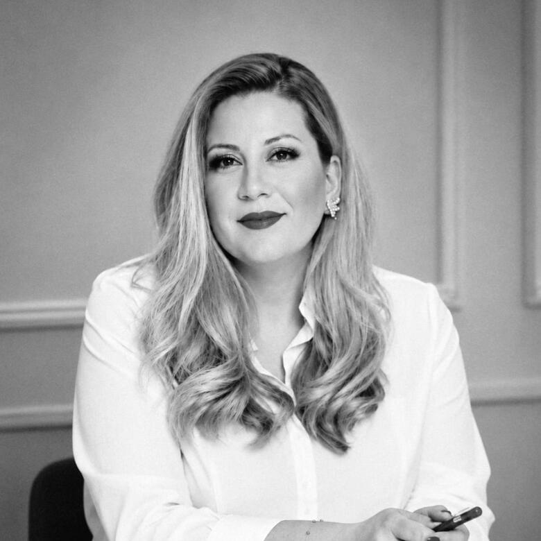 Portrait of Nadine Boutros, Founder & Managing Director